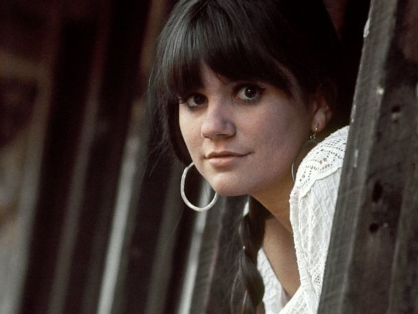Images of the celebrated country music singer, Linda Ronstadt