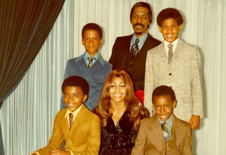 Tina Turner with her husband and children