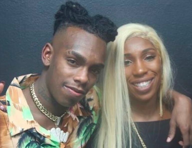 Ynw Melly is looking happy with his mother